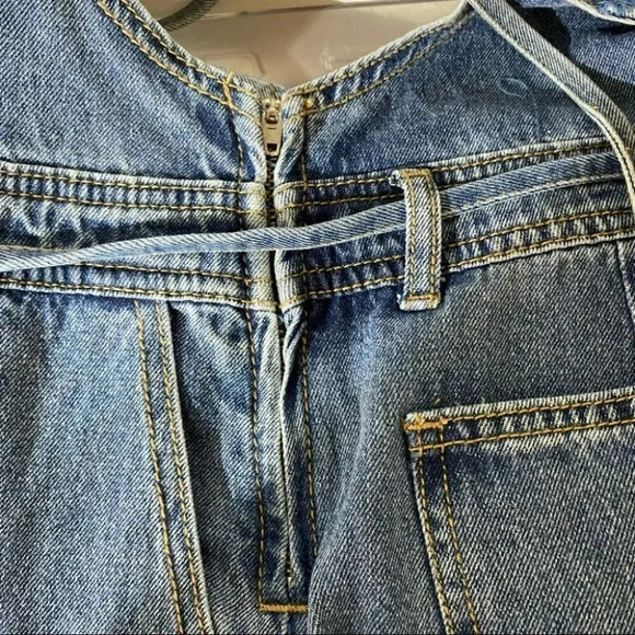 Forever 21 M raw hem skinny belt jean overalls or jumper - Picture 6 of 8